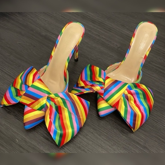 PNK Elephant Heels✨ - Picture 2 of 3